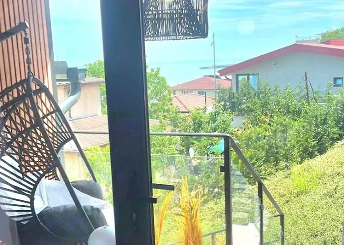 House Flamingo * Varna